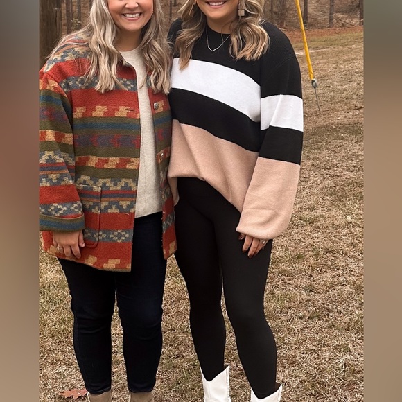 The Post, Color Block Sweater - Picture 4 of 4